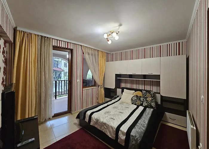 частен гранд манастира 2б5